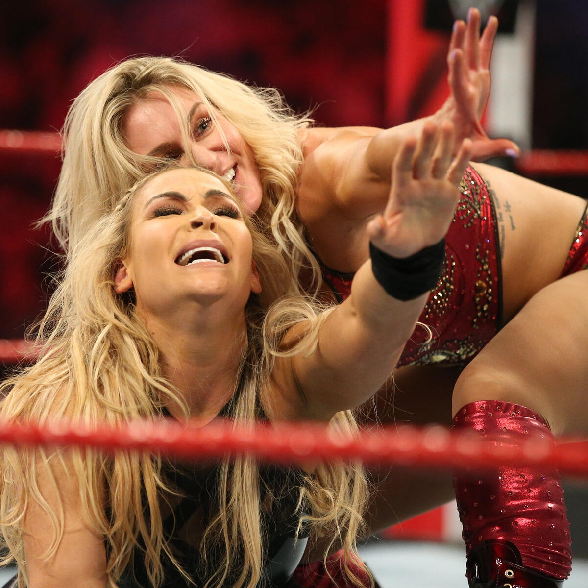 Becky Lynch & Charlotte Flair vs. Trish Stratus & Natalya: photos | WWE