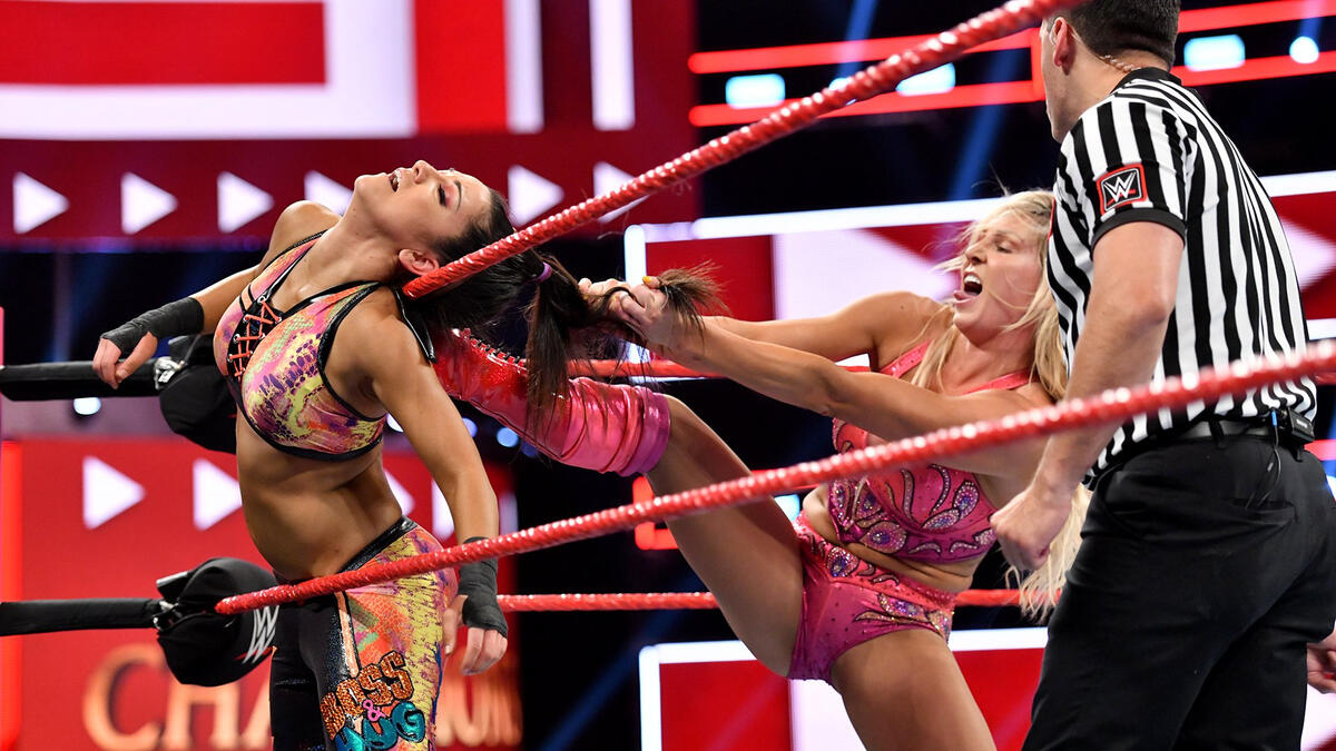 Becky Lynch And Charlotte Flair Vs Sasha Banks And Bayley Photos Wwe 
