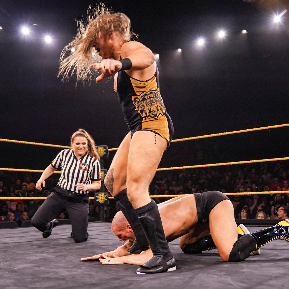 Damian Priest attacks Pete Dunne: photos | WWE