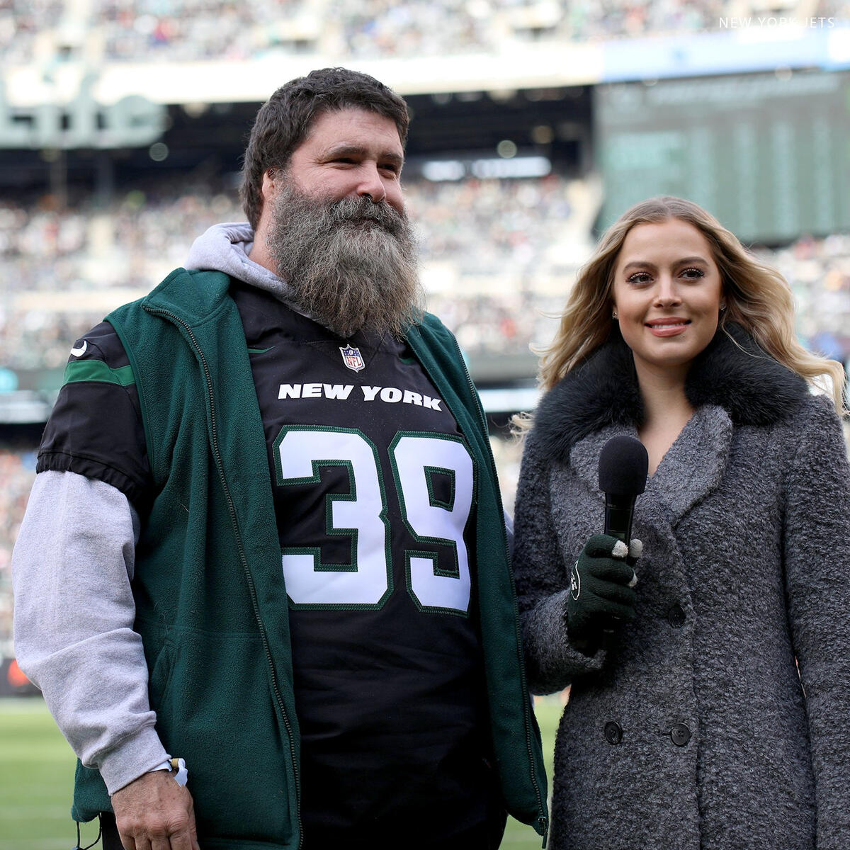 Big Show, Mandy Rose and Mick Foley celebrate Kids Day with the New York  Jets: photos