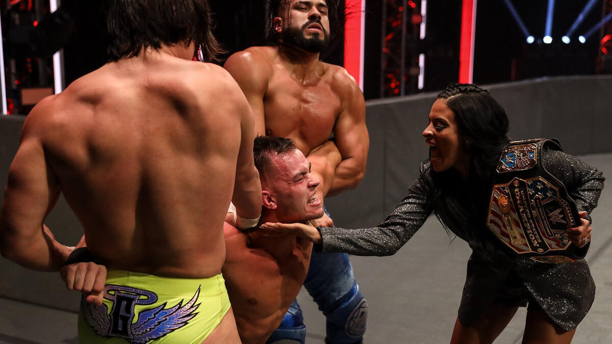 Austin Theory se junta a Seth Rollins e não faz mais parte da “stable” de Zelina Vega