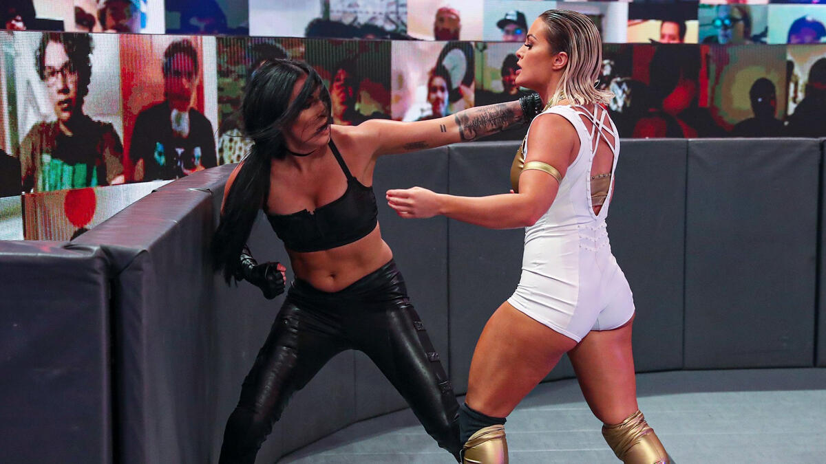 Mandy Rose vs. Sonya Deville -- No Disqualification Loser Leaves Town  Match: photos | WWE