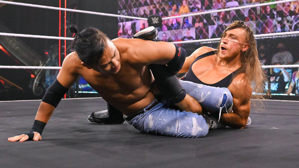 Kushida vs. Pete Dunne: photos | WWE