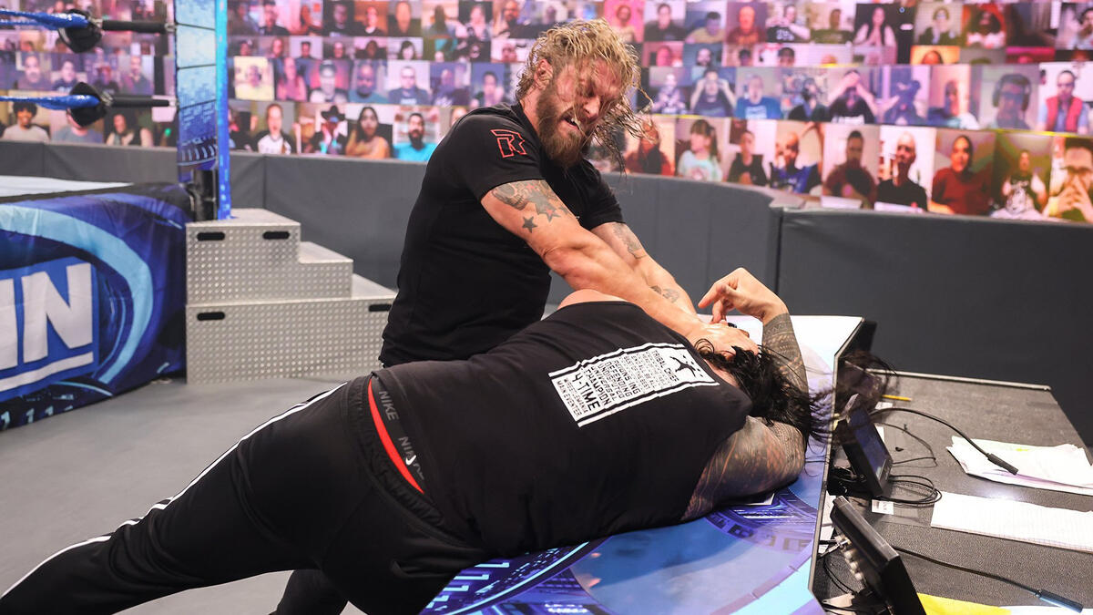 Edge Takes Out Roman Reigns In Emphatic WWE Smackdown Return 1