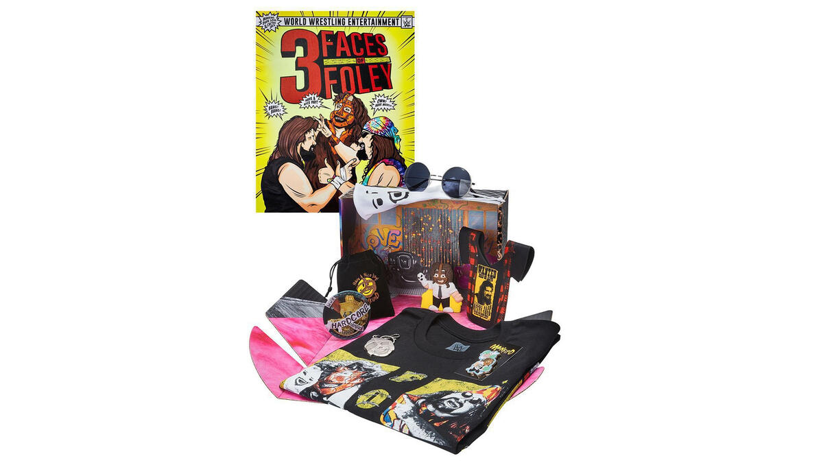 *Limited orders Edition Mick Foley WWE Legends Collectors Box