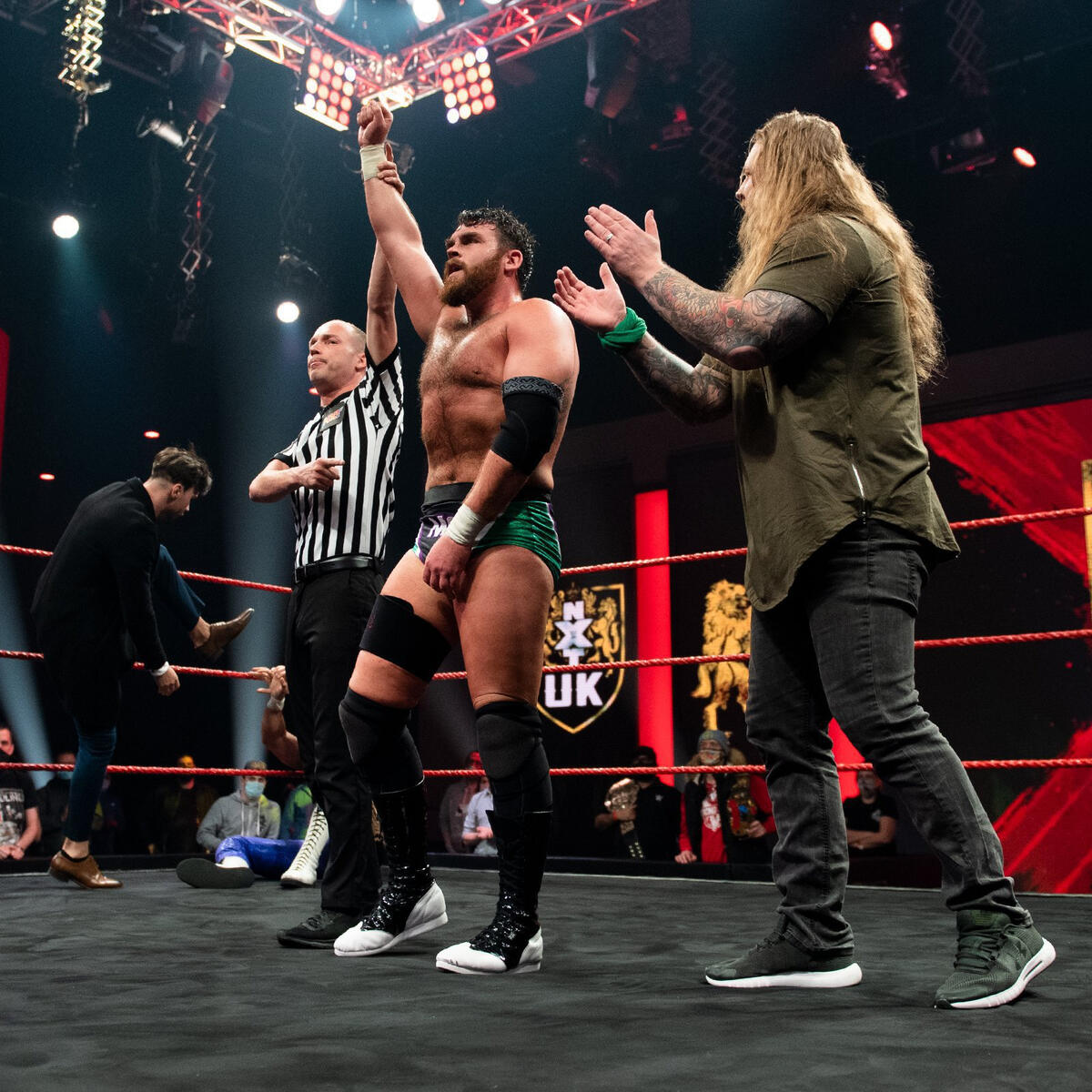 WWE NXT UK 28 DE OCTUBRE DE 2021