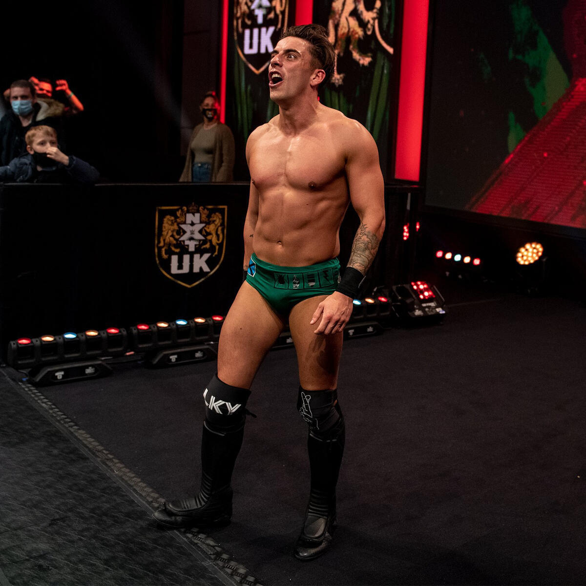 WWE NXT UK 18 DE NOVIEMBRE DE 2021