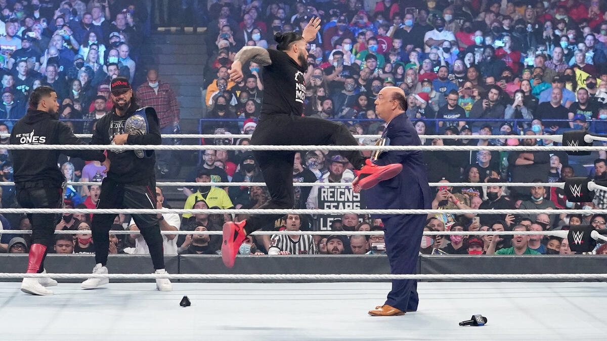 WWE Smackdown: Roman Reigns Fires Paul Heyman; Brock Lesnar Attacks 2
