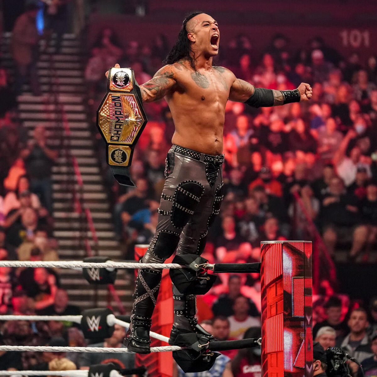 WWE MONDAY NIGHT RAW 03 de ENERO del 2022