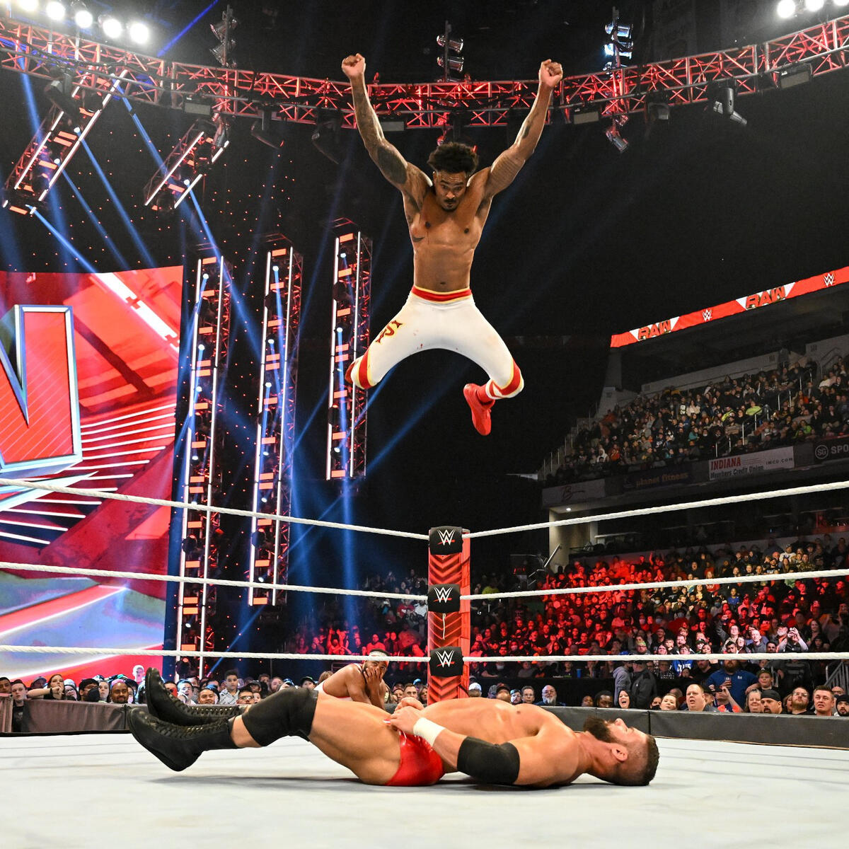 WWE MONDAY NIGHT RAW 14 de Febrero del 2022