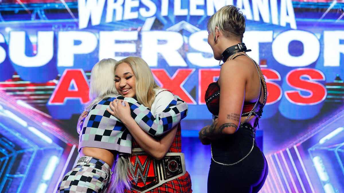 Liv And Rhea Ripley Greet The WWE Universe At WrestleMania