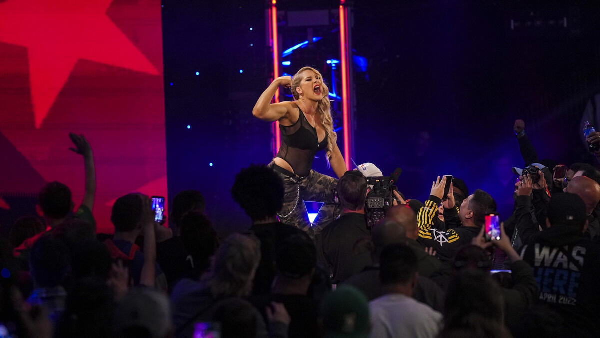 WWE Smackdown: Lacey Evans Returns To Live TV Debuting A New Gimmick 1