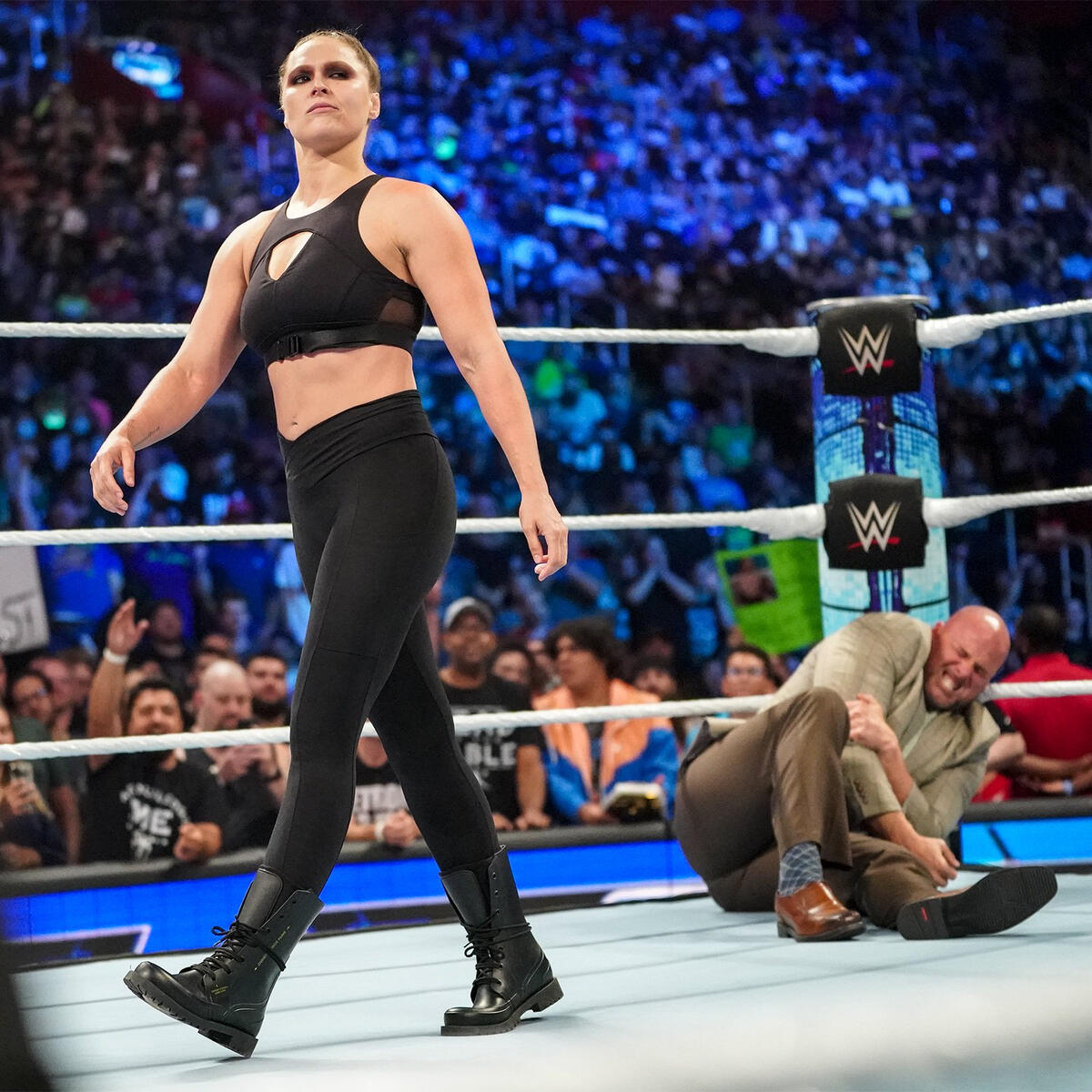 WWE Smackdown: Ronda Rousey Attacked Official After Suspension Lifted 2