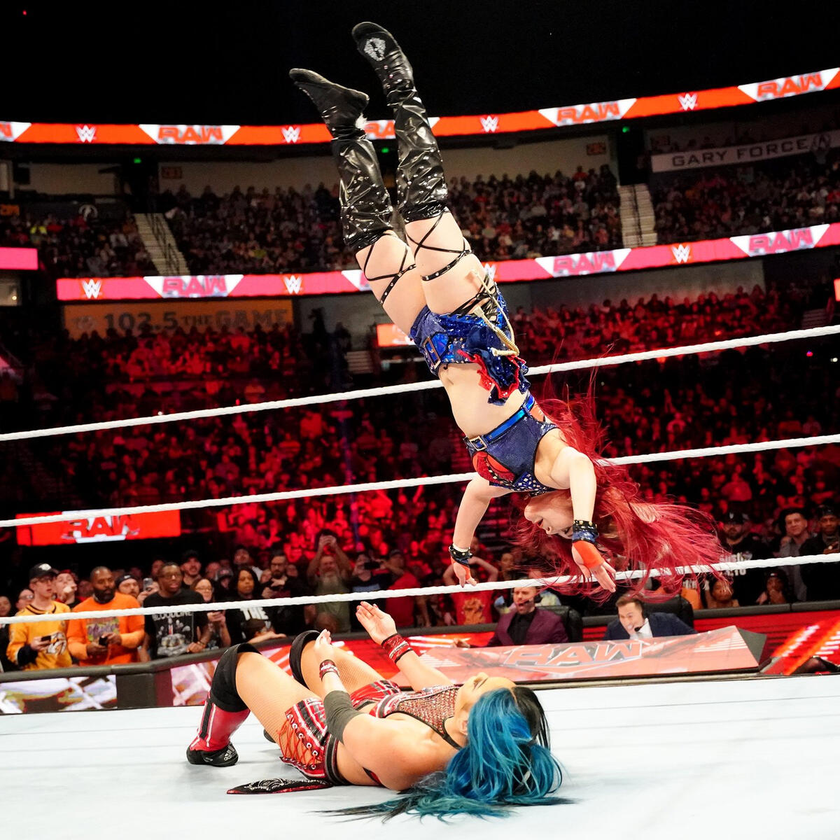 Reason Becky Lynch vs. Bayley Was Scrapped At WWE Raw 30 – TJR Wrestling