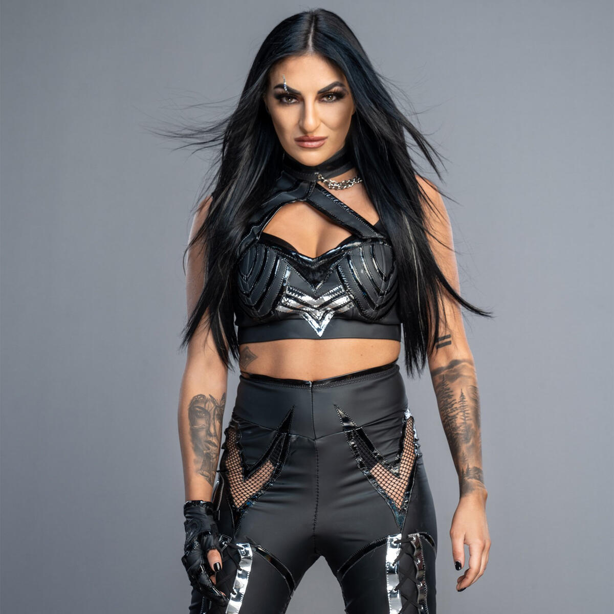 Every woman on the WWE roster: photos | WWE