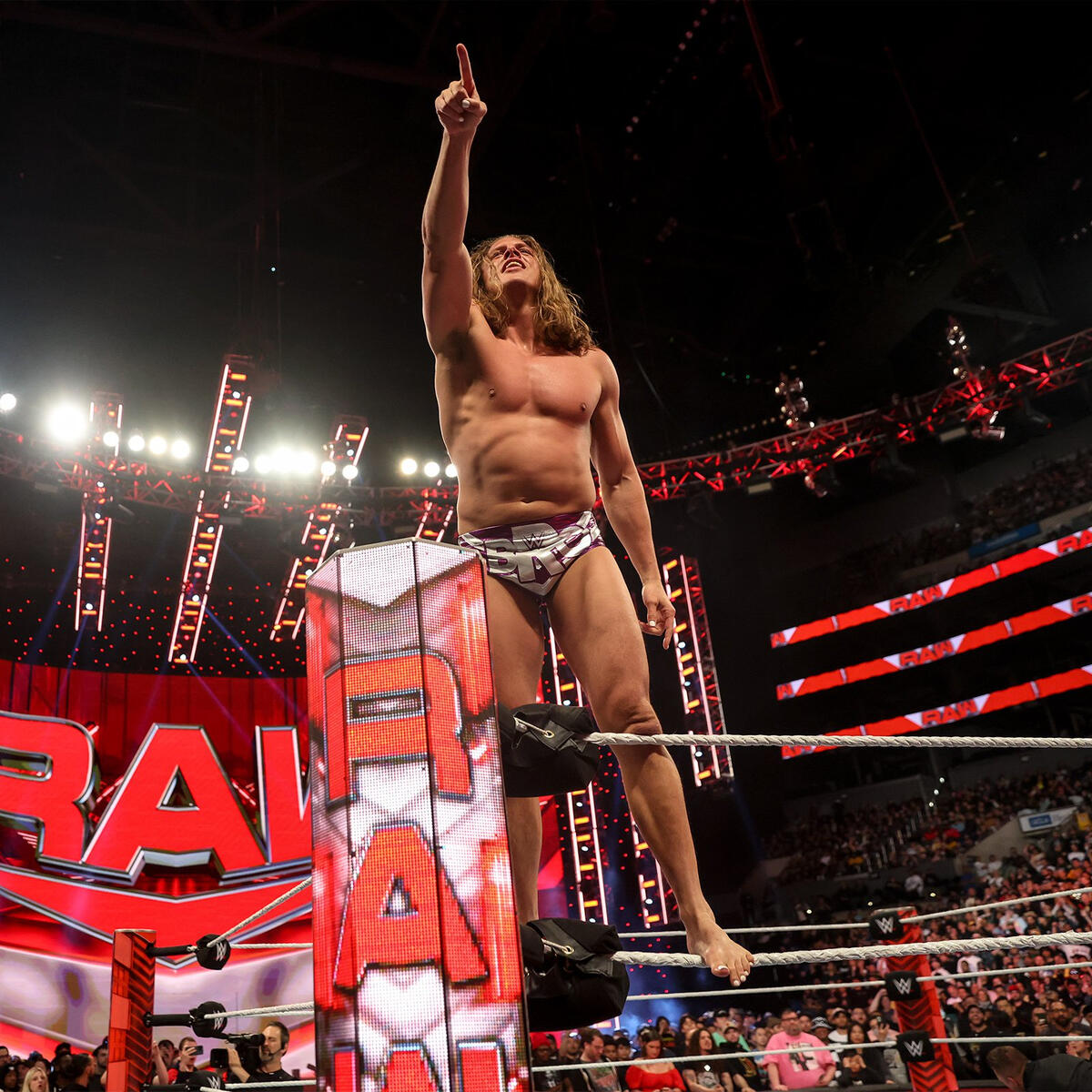 WWE Raw After Wrestlemania 39: Former Champion Returns From Injury Rehab 2