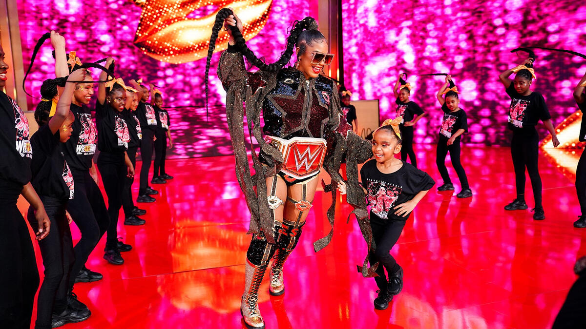 Wrestlemania 39: Top WWE Raw Superstar Continues Her Undefeated Streak 1
