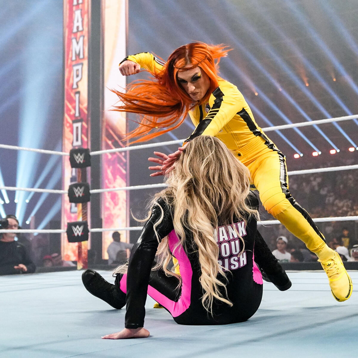 Becky Lynch vs. Trish Stratus: photos | WWE