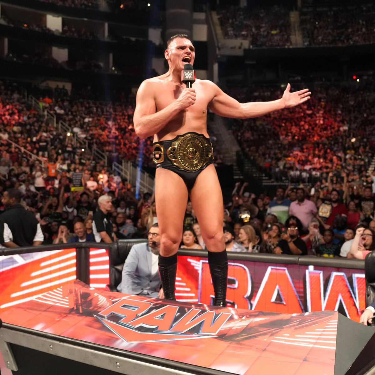 WWE MONDAY NIGHT RAW 31 de Julio del 2023