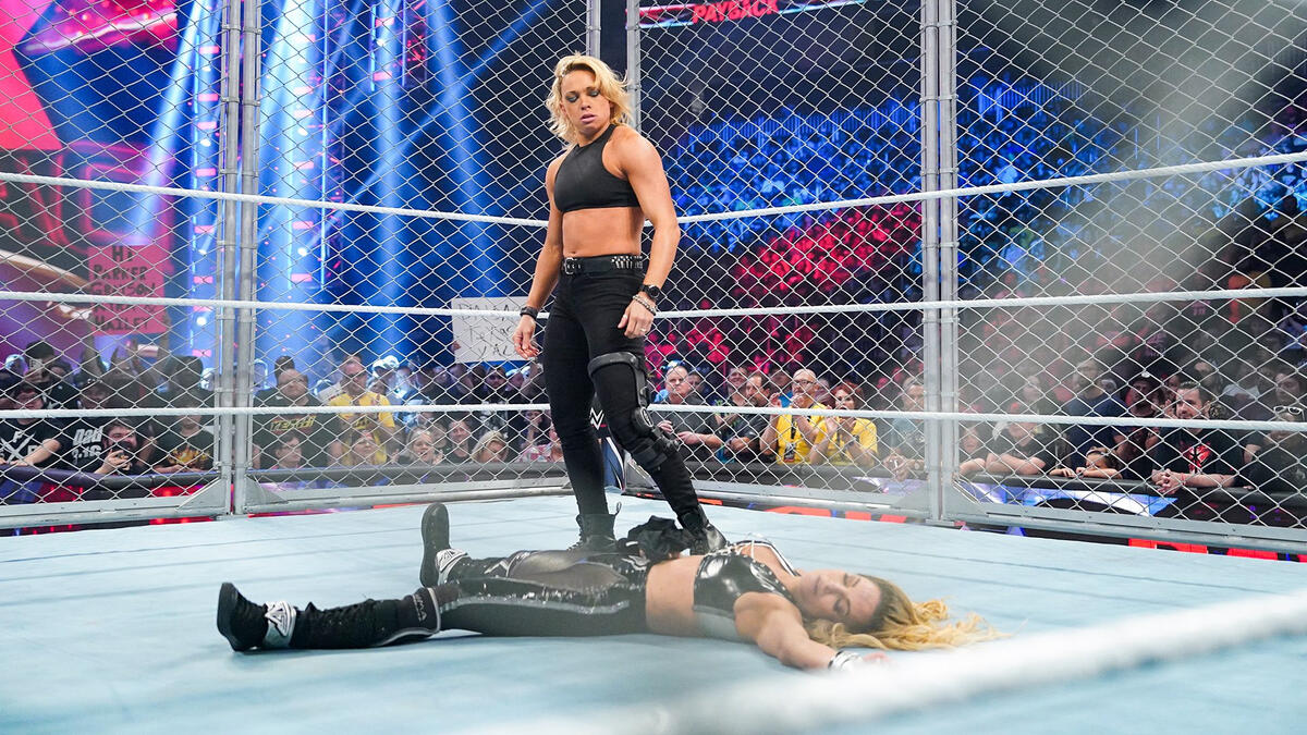 Wrestleview.com on X: Becky Lynch gets the win vs. Trish Stratus in a  Steel Cage match at #WWEPayback!  / X
