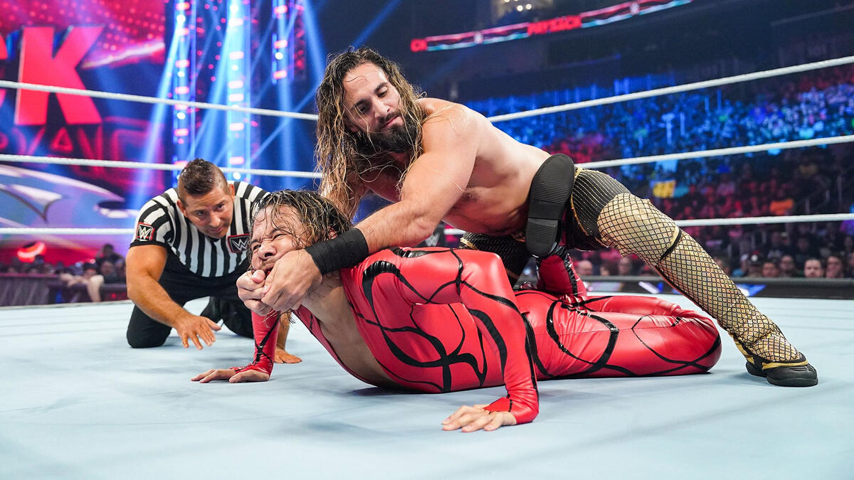 Seth “Freakin” Rollins vs. Shinsuke Nakamura – World Heavyweight