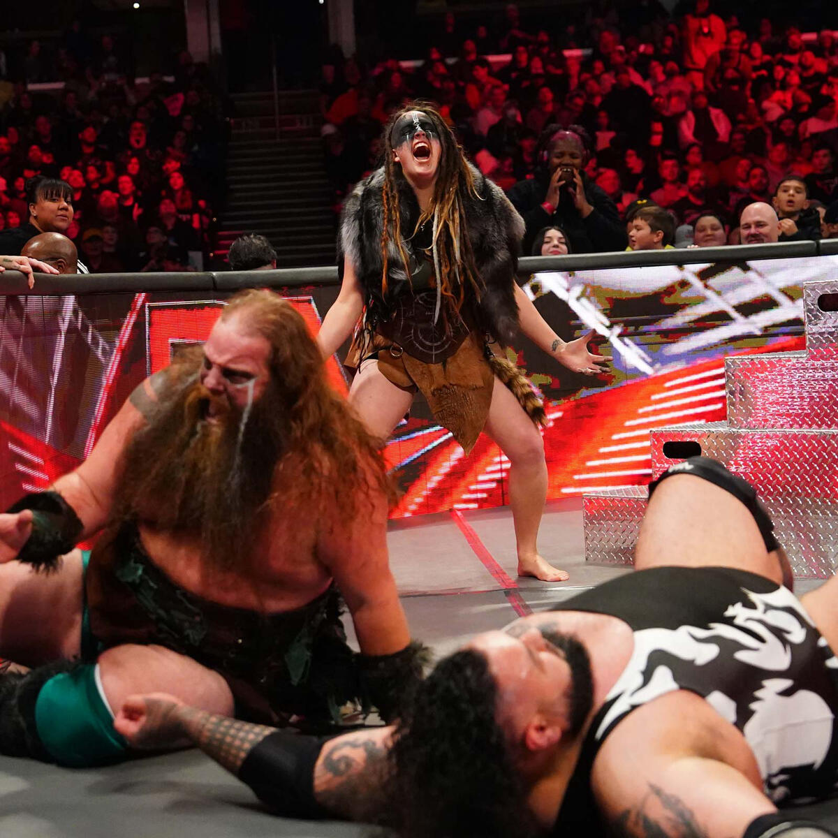 WWE MONDAY NIGHT RAW 11 de Diciembre del 2023