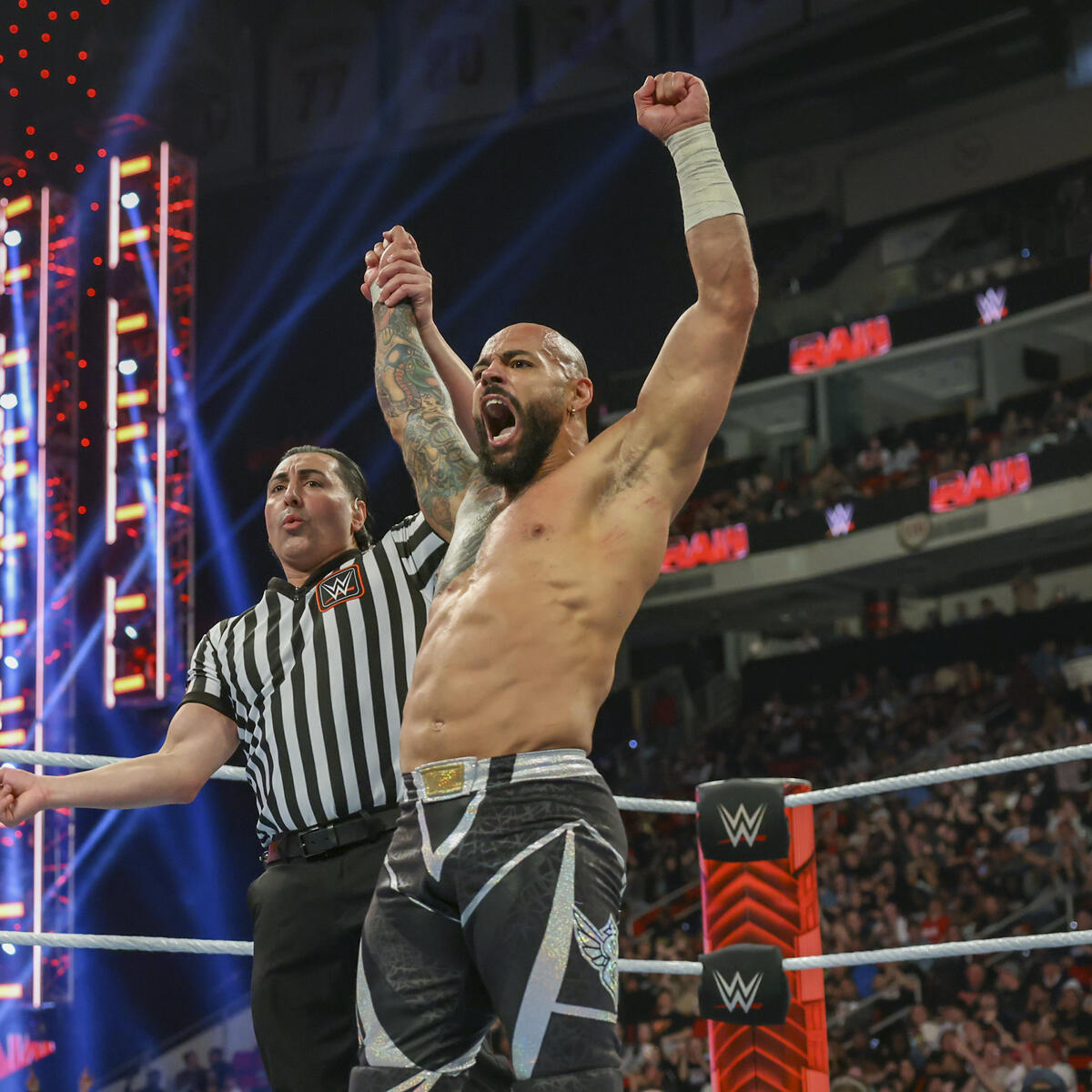 WWE MONDAY NIGHT RAW 18 de Marzo del 2024