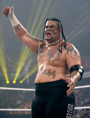 wwe umaga grave