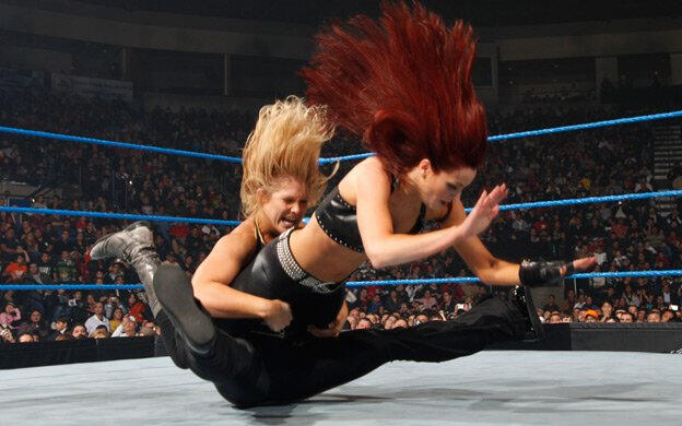 Beth Phoenix Vs. Maria | WWE