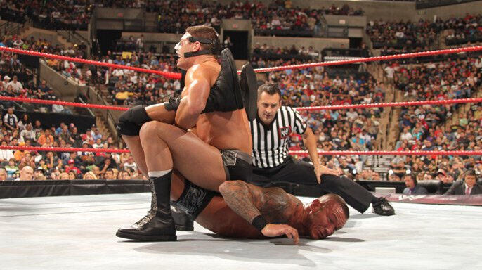 Randy Orton vs. Cody Rhodes | WWE