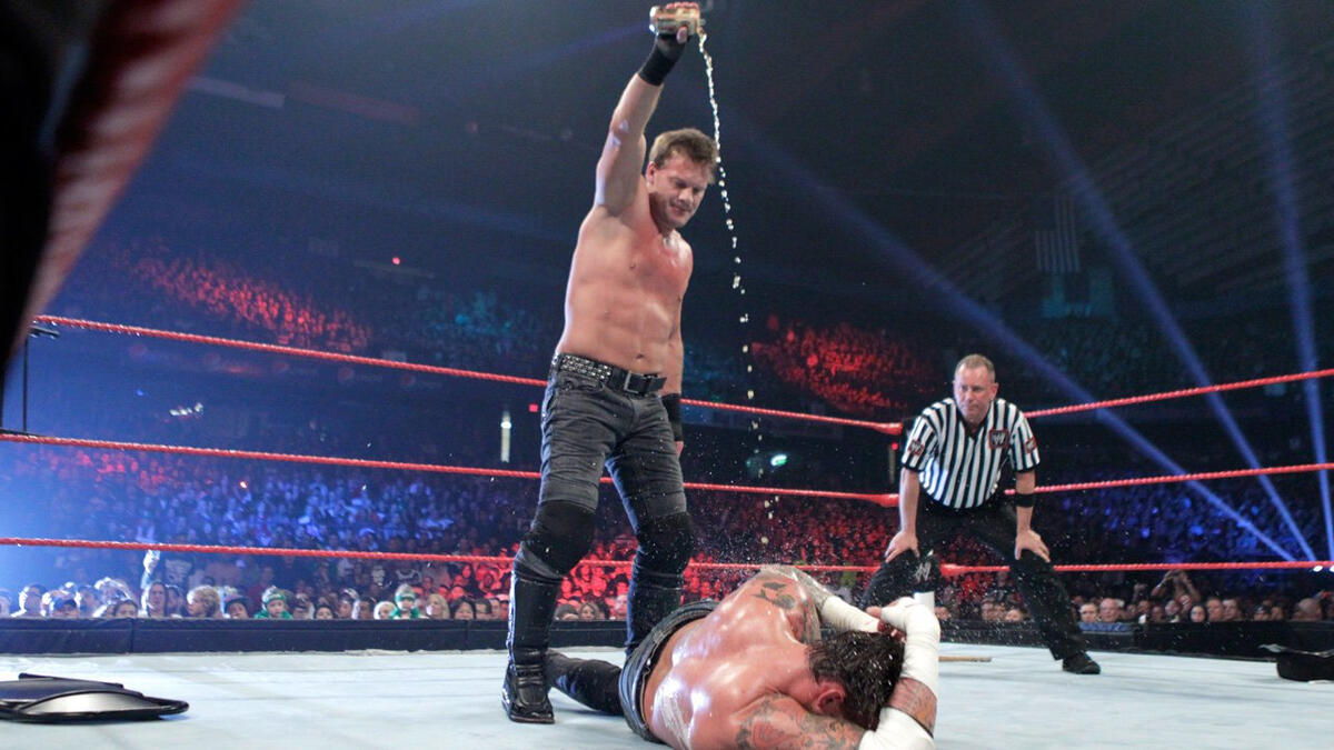 Top 5 Extreme Rules Matches In WWE History 2