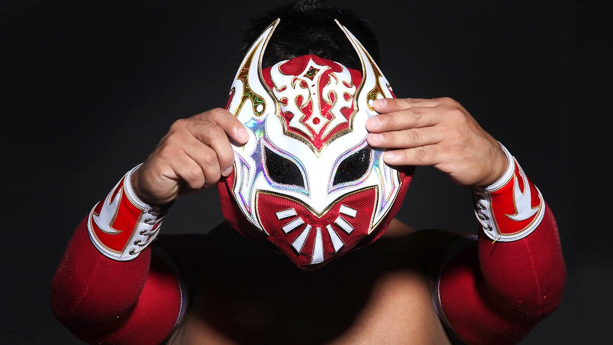 wwe sin cara unmasked 2022