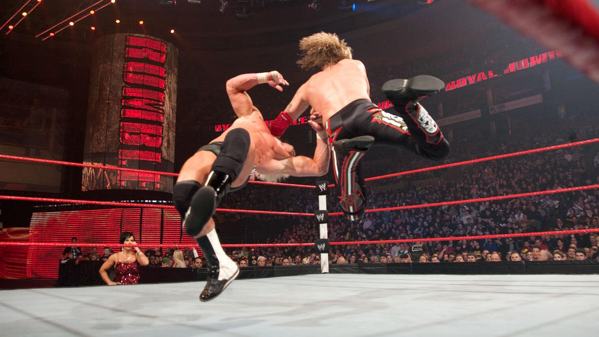 Royal Rumble 2011: With his Spear outlawed, World Heavyweight Champion Edge used other tactics to take down Dolph Ziggler.