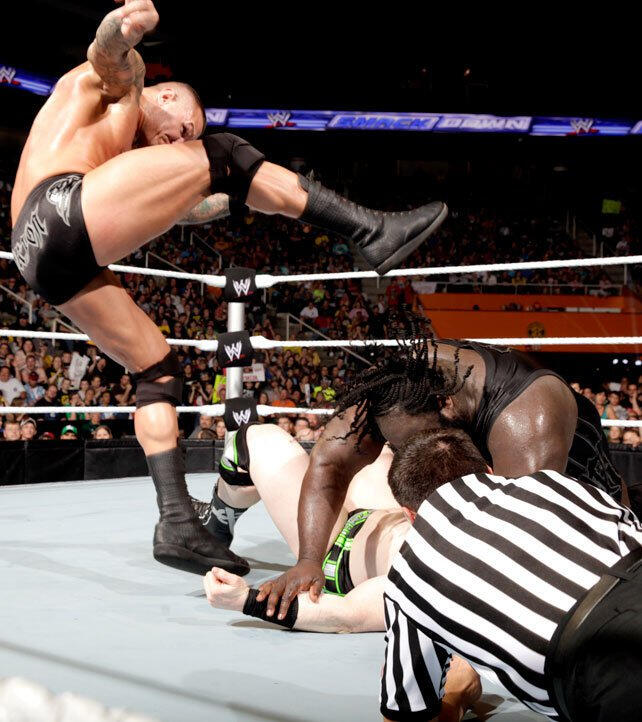 Randy Orton & Sheamus vs. Big Show & Mark Henry: photos