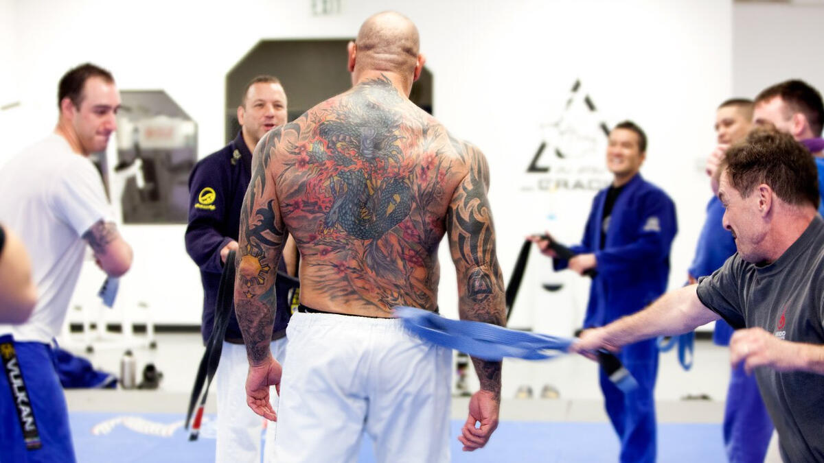 Video: Batista's Jiu-Jitsu Purple Belt Ceremony - PWMania - Wrestling News