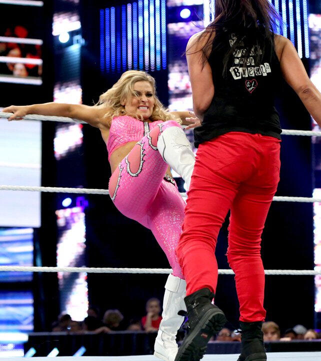 Natalya vs. Tamina Snuka: photos | WWE