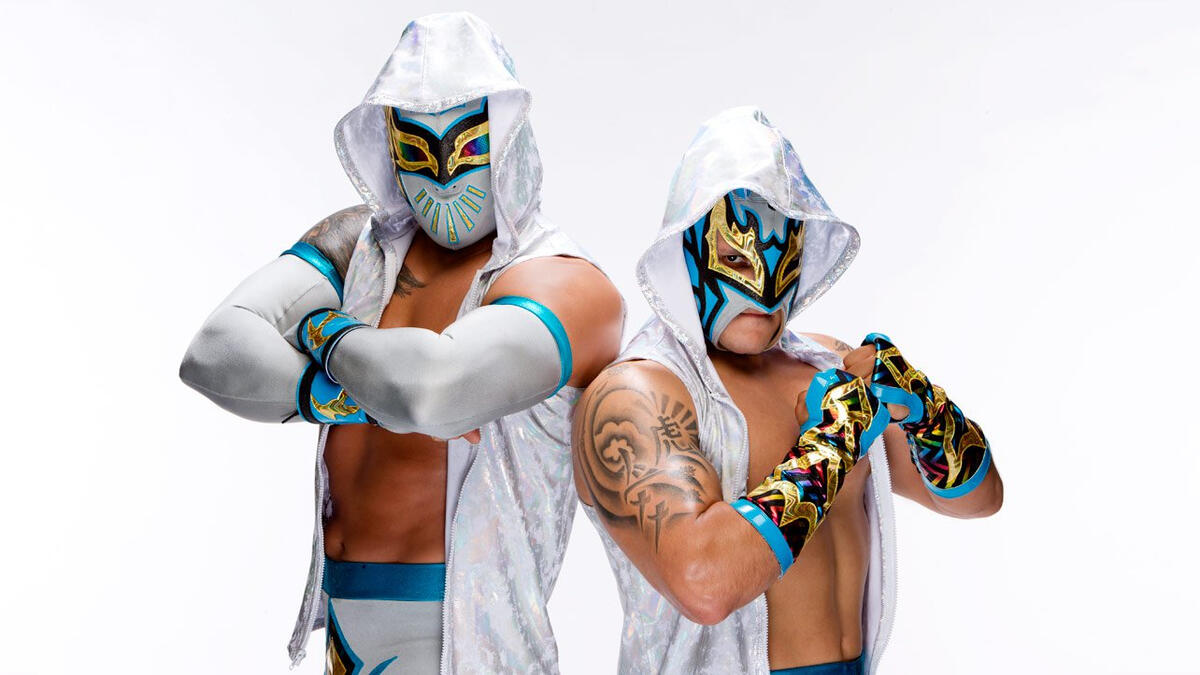 wwe wrestlers with mask