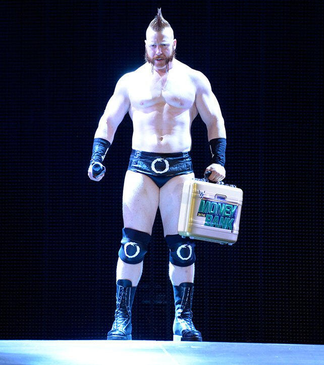 dean ambrose nxt attire