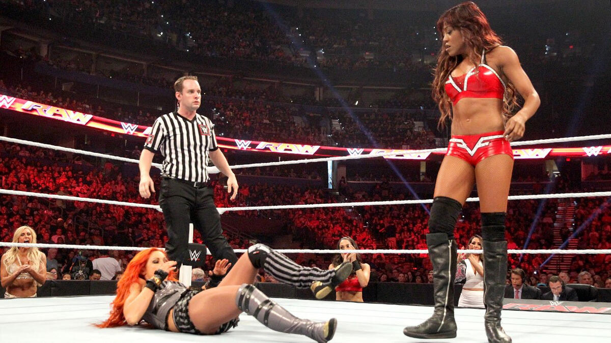 Becky Lynch vs. Alicia Fox – Beat the Clock Challenge: photos | WWE