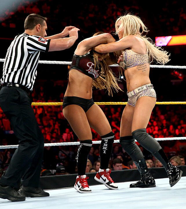 Charlotte Vs Nikki Bella Divas Championship Match Photos WWE