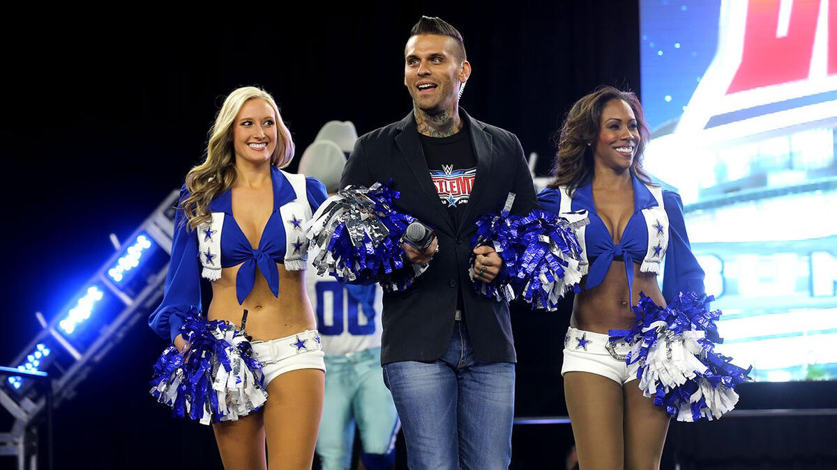 NFL fans on the Dallas Cowboys cheerleaders at WrestleMania 38