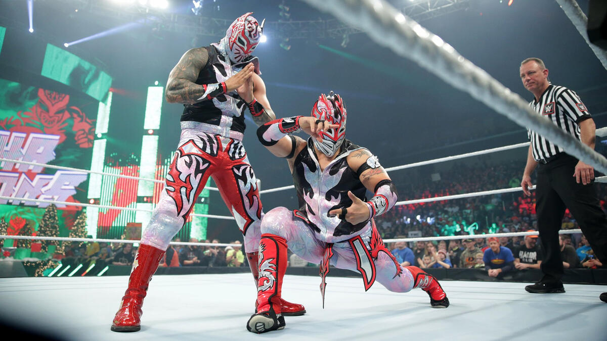 wwe lucha dragons