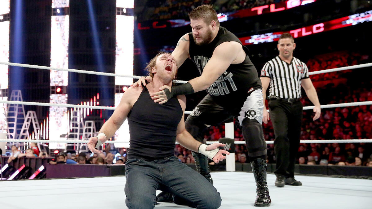 Dean Ambrose vs. Kevin Owens - Intercontinental Championship Match ...