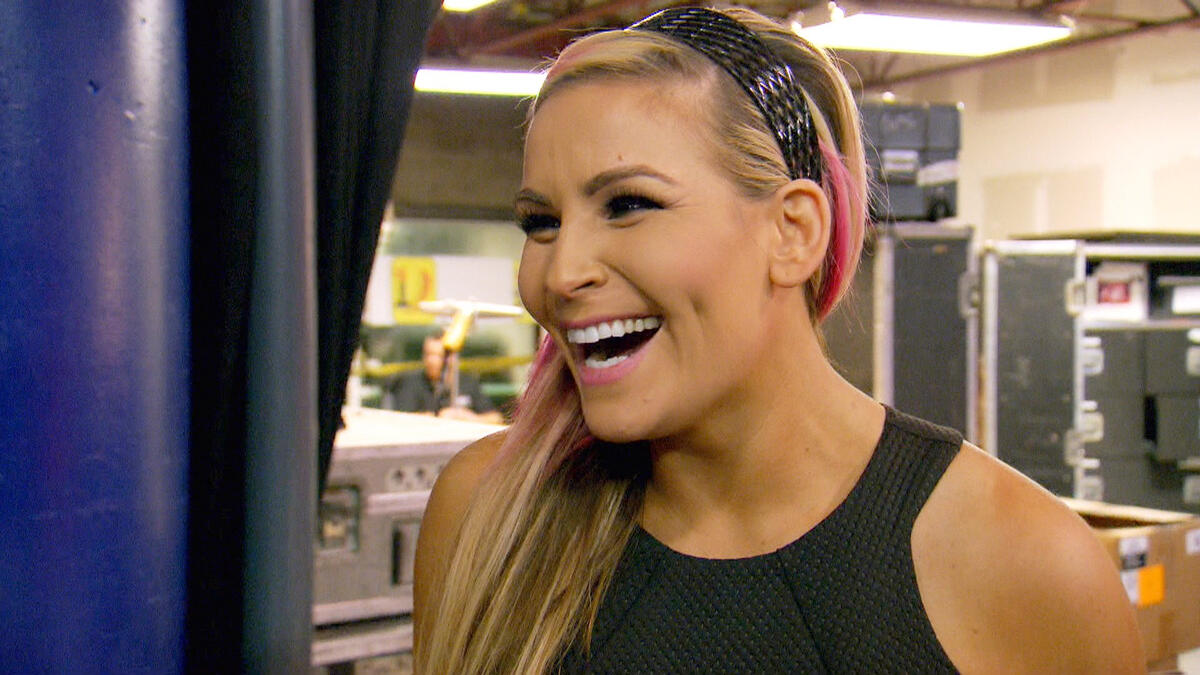 wwe divas smile