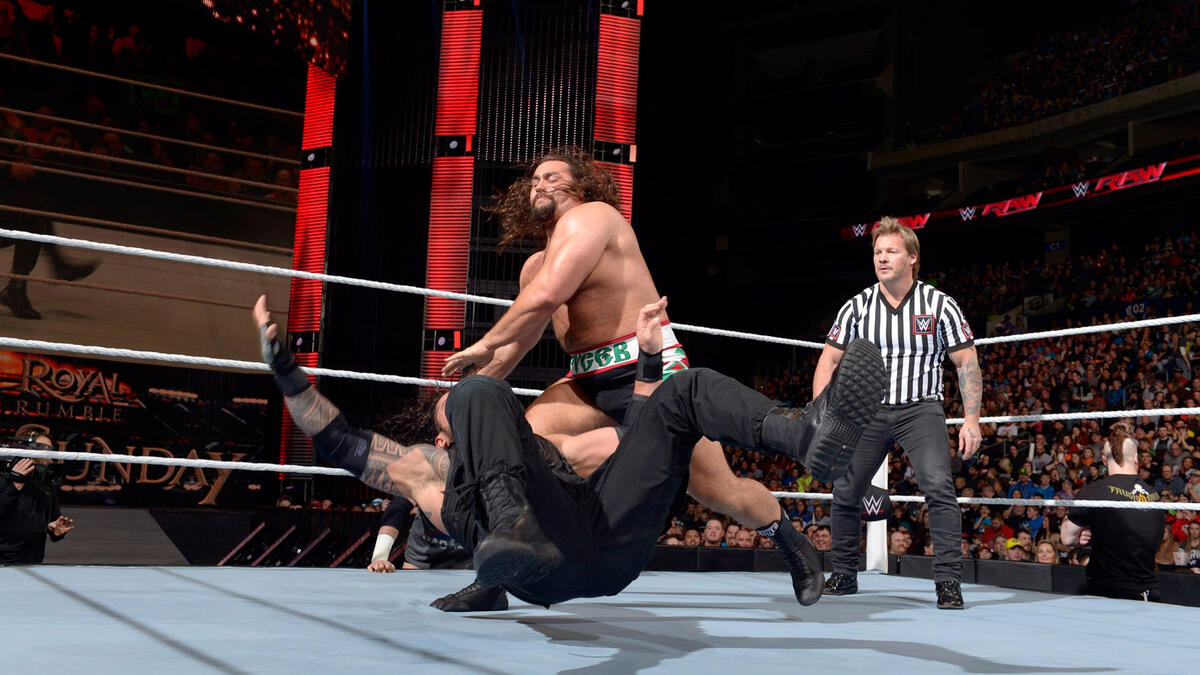 Roman Reigns vs. Rusev – Special Guest Referee Chris Jericho: photos | WWE