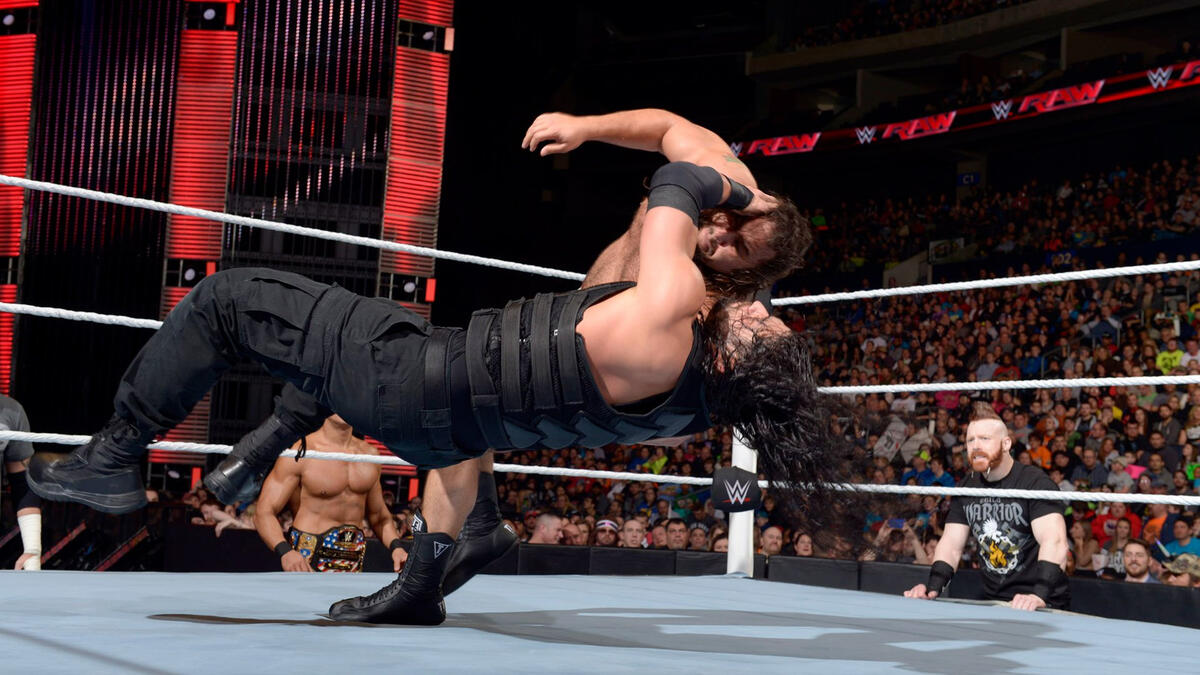 Roman Reigns vs. Rusev – Special Guest Referee Chris Jericho: photos | WWE