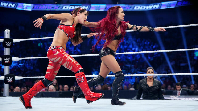 John Cena Vs Nikki Bella Xxx Videos - Nikki Bella & Brie Bella vs. Naomi & Sasha Banks: SmackDown, July 23, 2015  | WWE