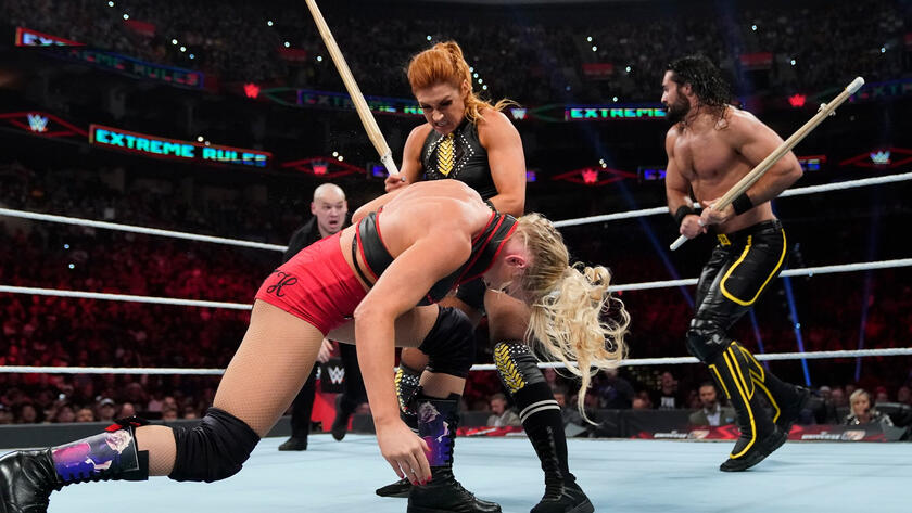 Becky Lynch Helps Seth Rollins, WWE Live Event Match