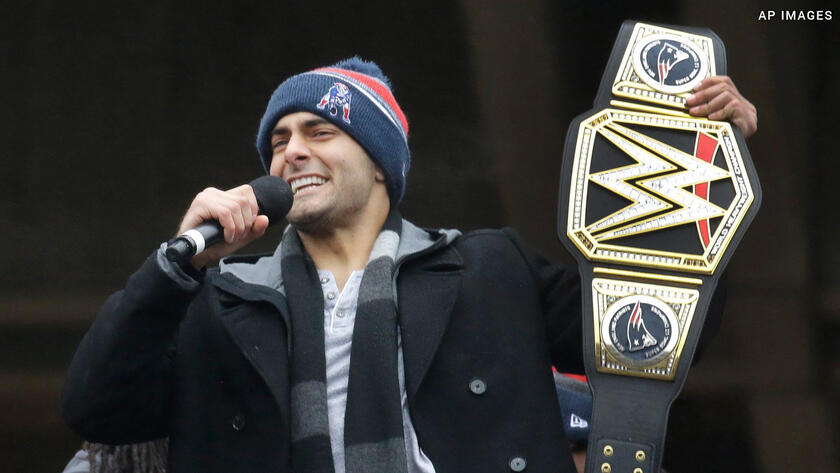 Highlights from Nationals' World Series parade, like Scherzer's WWE belt