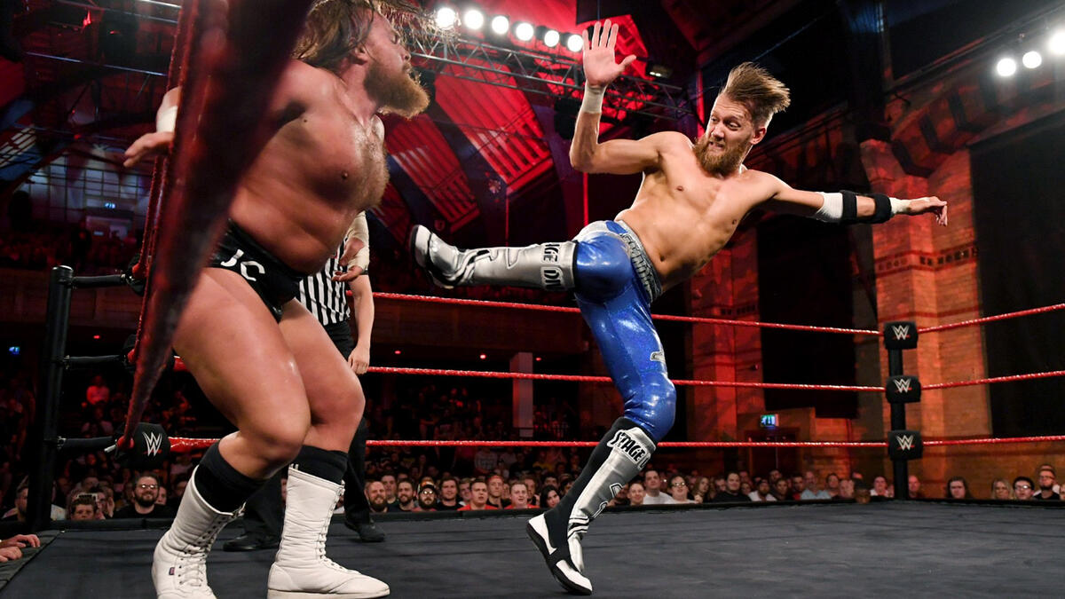 Mark Andrews vs. Joe Coffey: WWE NXT UK, Oct. 17, 2018  WWE